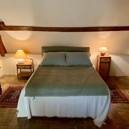 La Breteche Du Perche