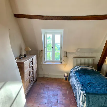 La Breteche Du Perche