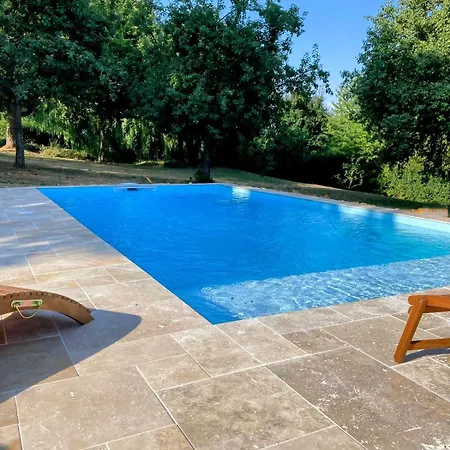 La Breteche Du Perche *