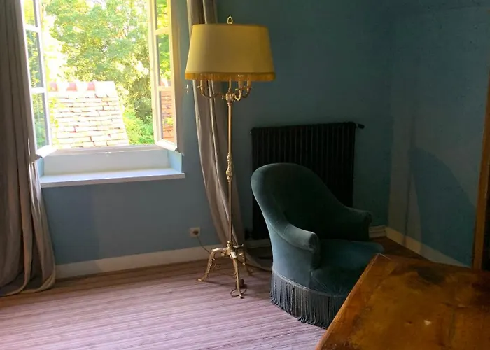 La Breteche Du Perche *