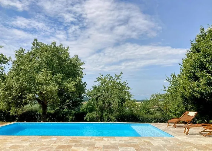 La Breteche Du Perche *